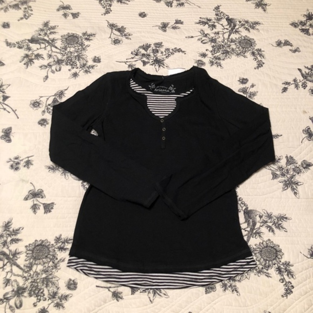 Girls black & white Arizona Jeans Co top NEW
